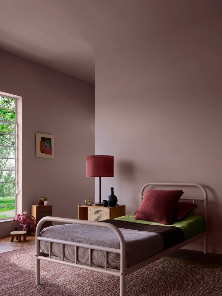 storm-section-color-1